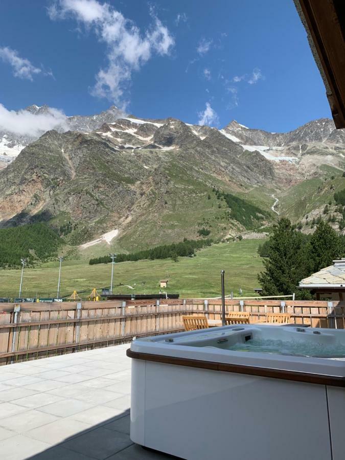 Palace Luxury Wellness Apartment And Boutique Hotel Ski-In-Out Saas-Fee Exterior photo